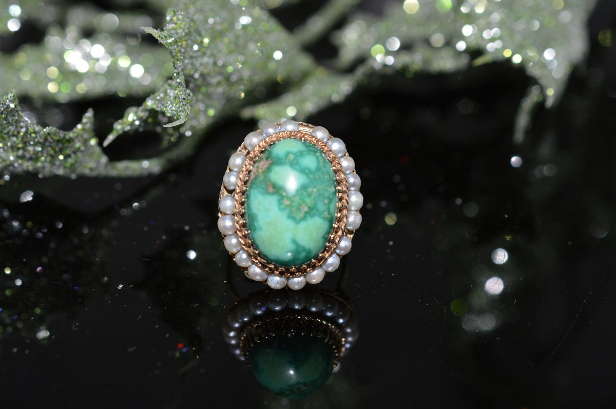 14K Yellow Gold Cabochon Turquoise Ring