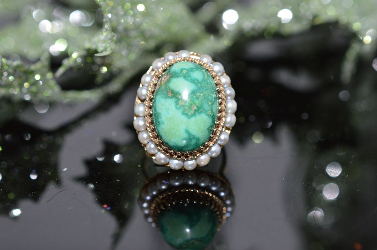14K Yellow Gold Cabochon Turquoise Ring
