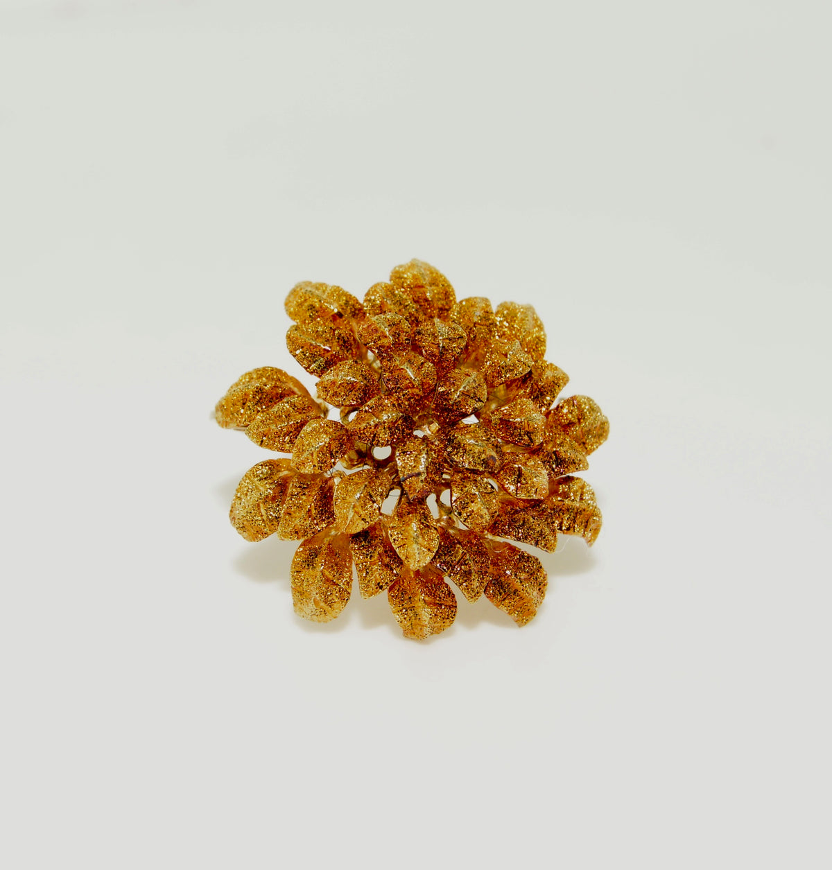 18 Karat Yellow Gold, Circular Leaf Bouquet Brooch