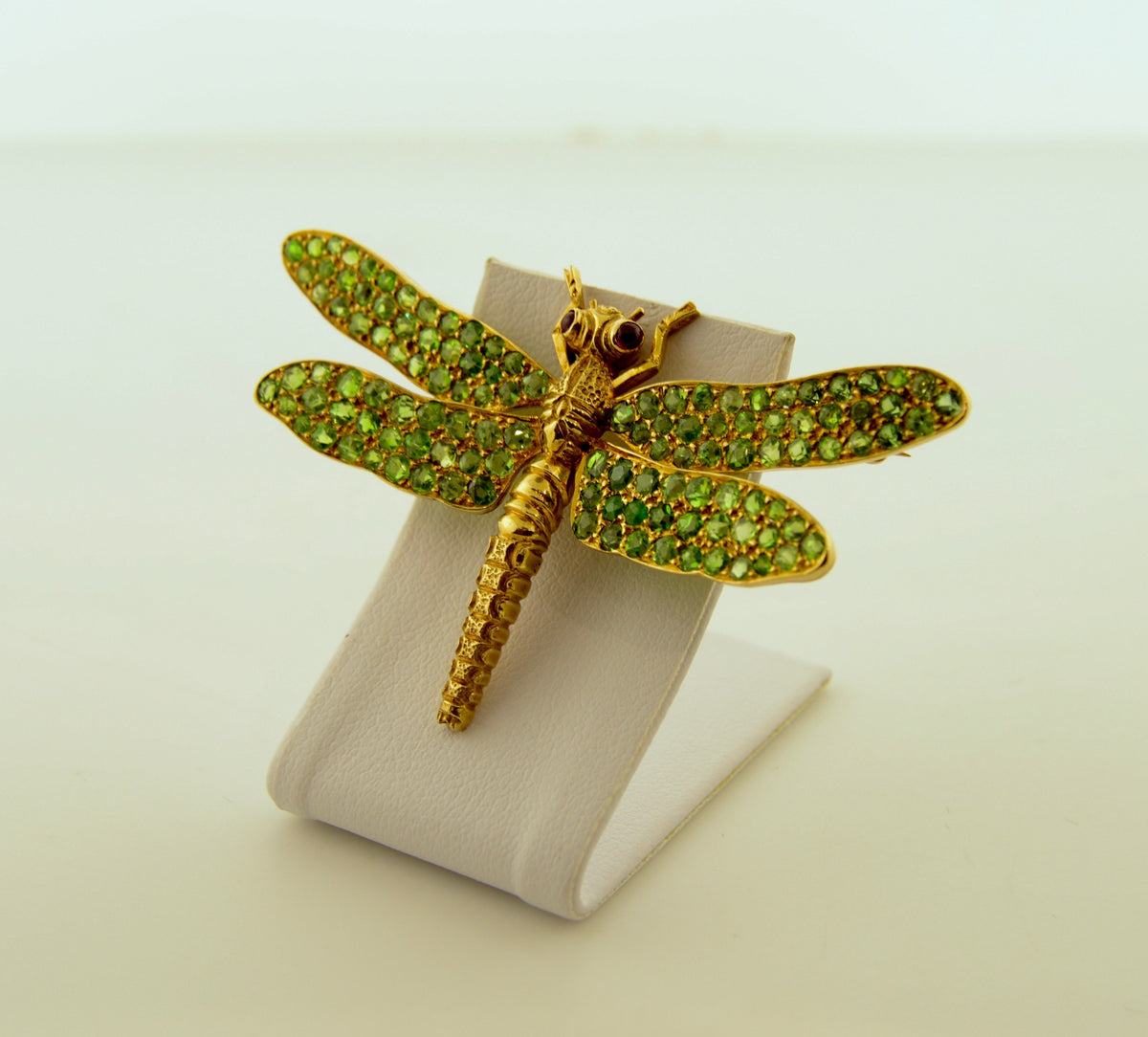 18K Yellow Gold Dragonfly Brooch with 14K Findings