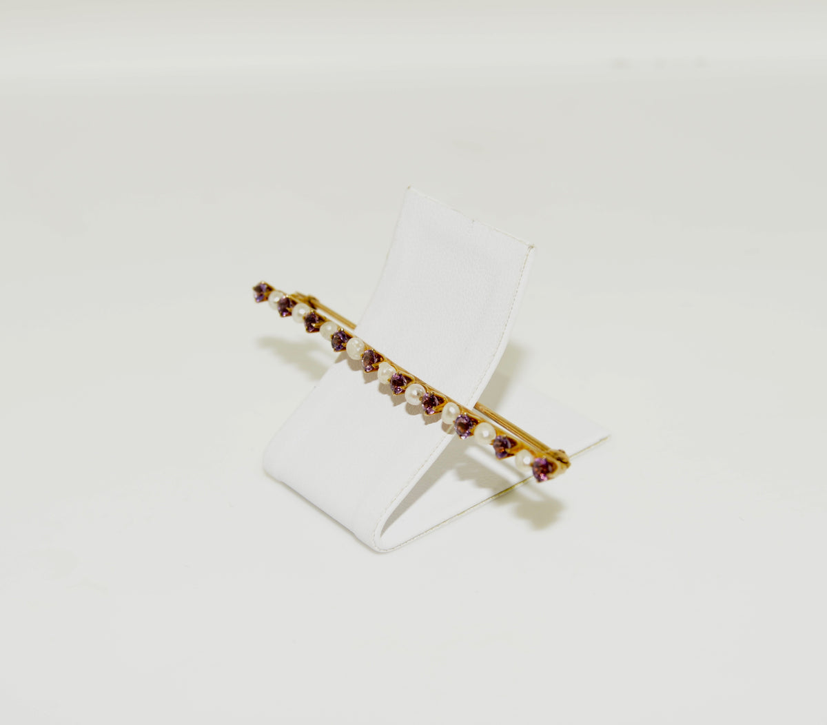 10K Yellow Gold Amethyst and Pearl Gold Bar Brooch