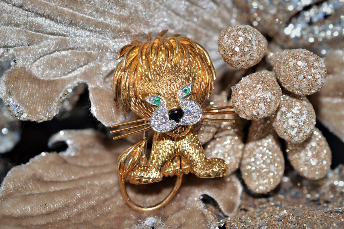 18K Yellow Gold Van Cleef And Arpels Signed Lion Brooch