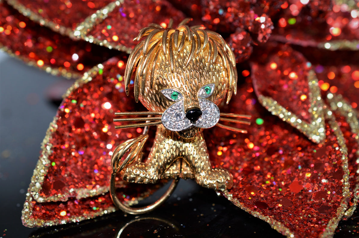 18K Yellow Gold Van Cleef And Arpels Signed Lion Brooch