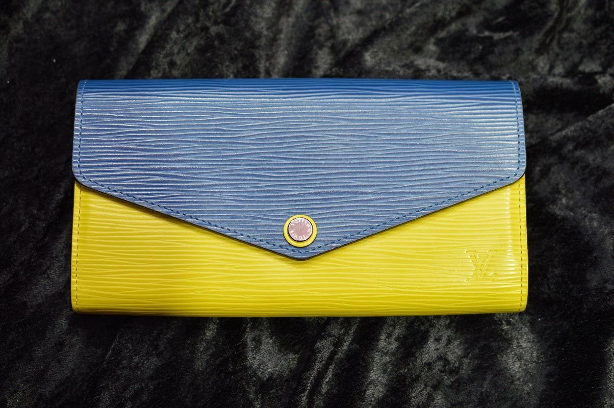 Authentic New Louis Vuitton Yellow Epi Leather French Wallet