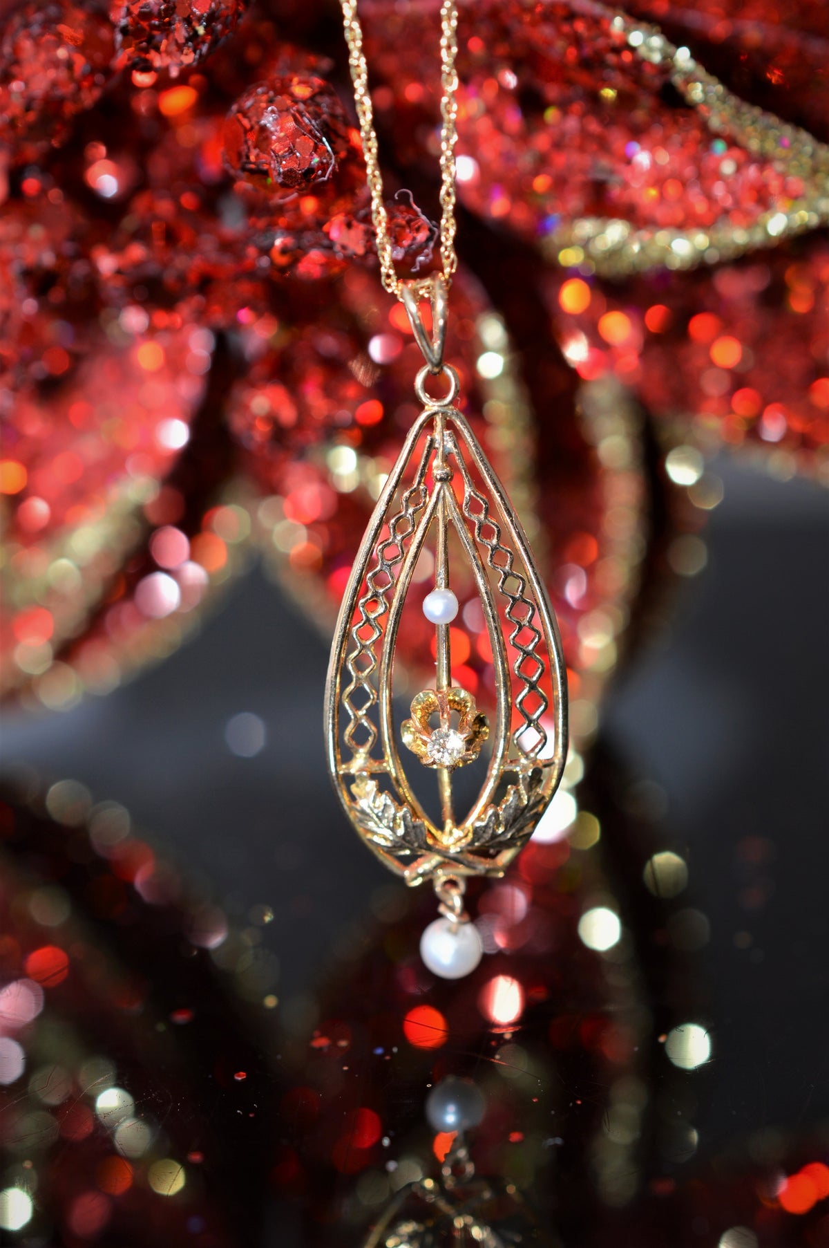 10K Antique Diamond and Pearl Tear Drop Lavalier Necklace