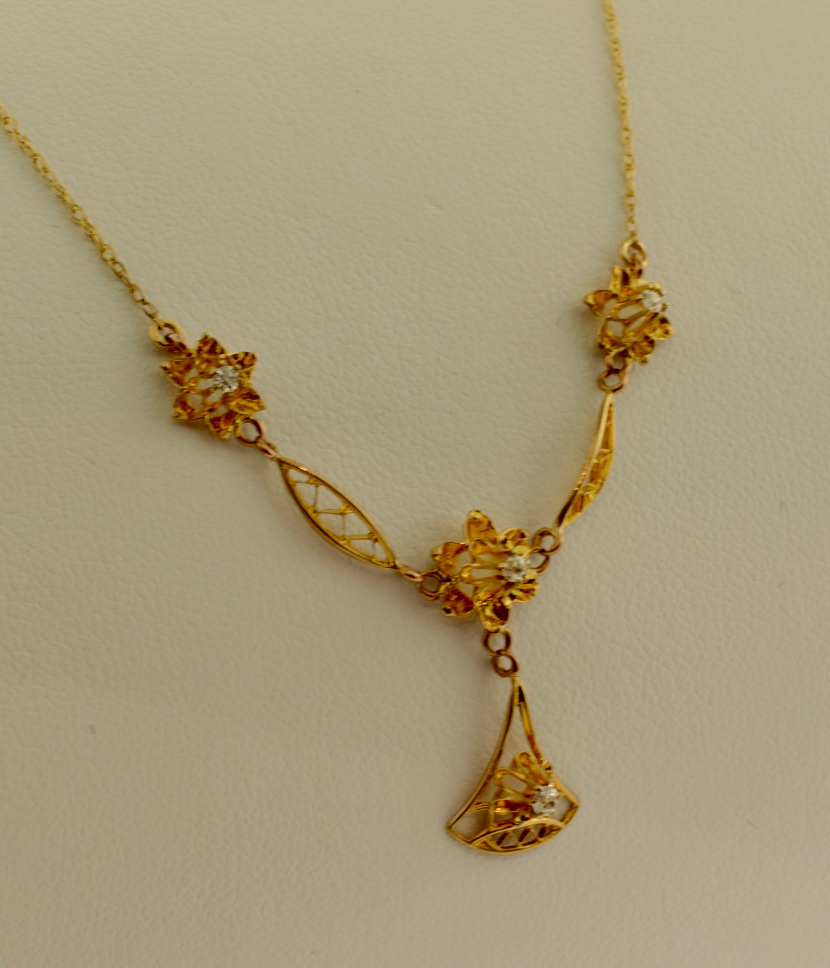 10K Antique Diamond Y-shaped Gold Lavalier Necklace
