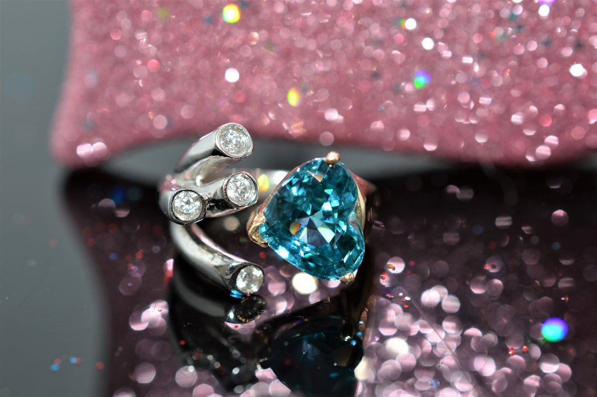 14K Two-Tone Diamond And a Heart Shaped Blue Zircon Ring