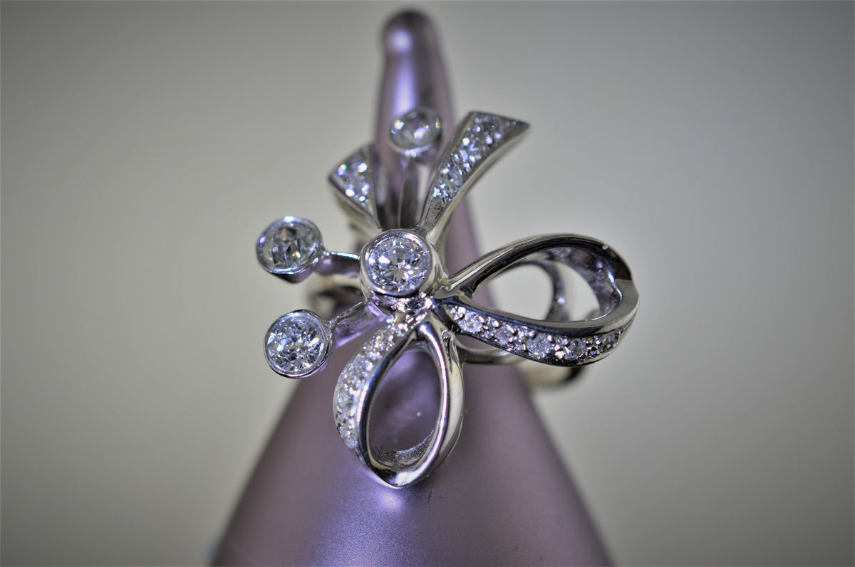 14K White Gold Diamond &quot;Bow Ring&quot; with 18 Diamonds