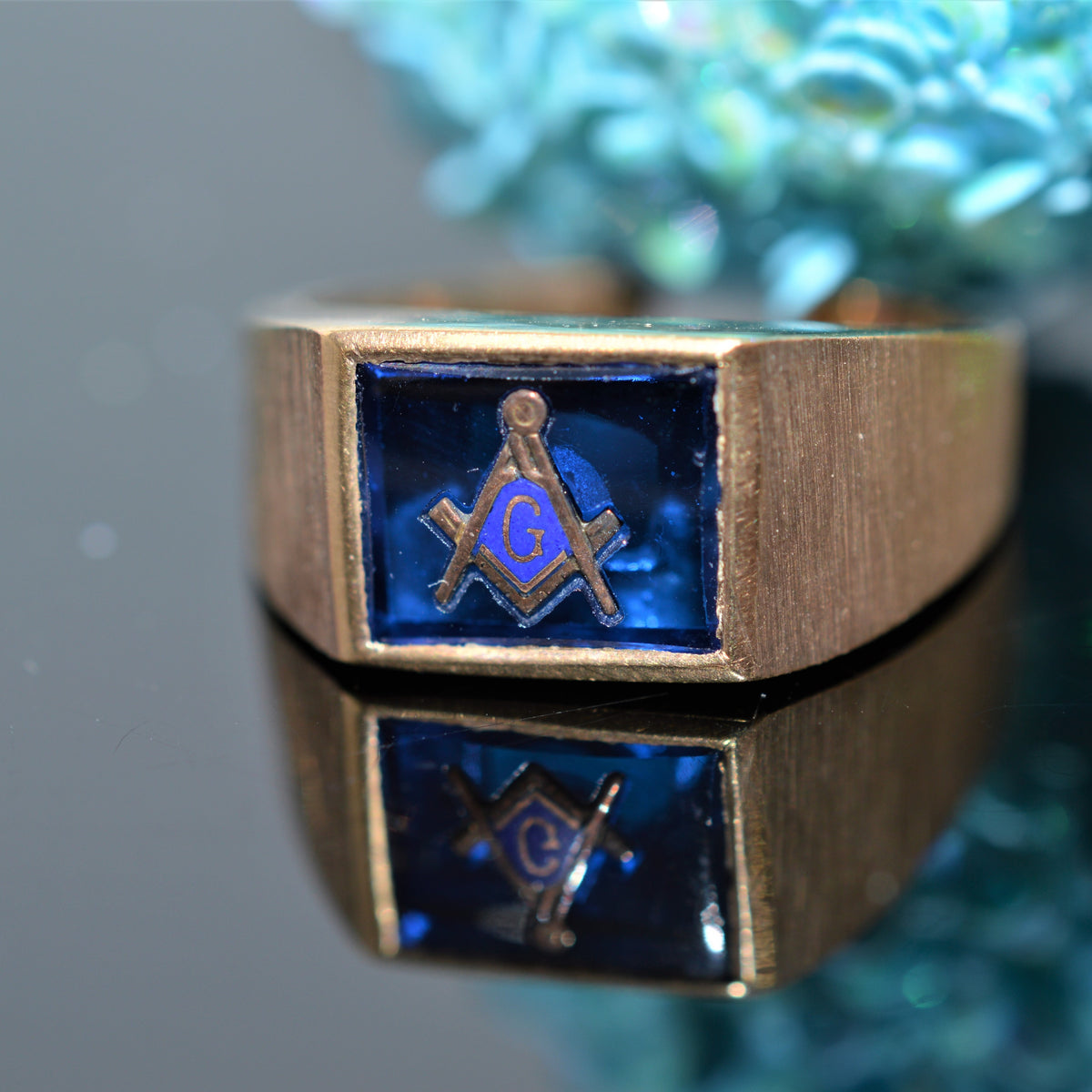10k Yellow Gold Solid Back Masonic Blue Spinel Ring