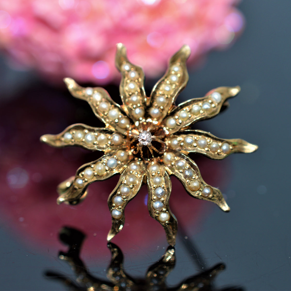 10K Yellow Gold Antique Victorian Sunburst Brooch