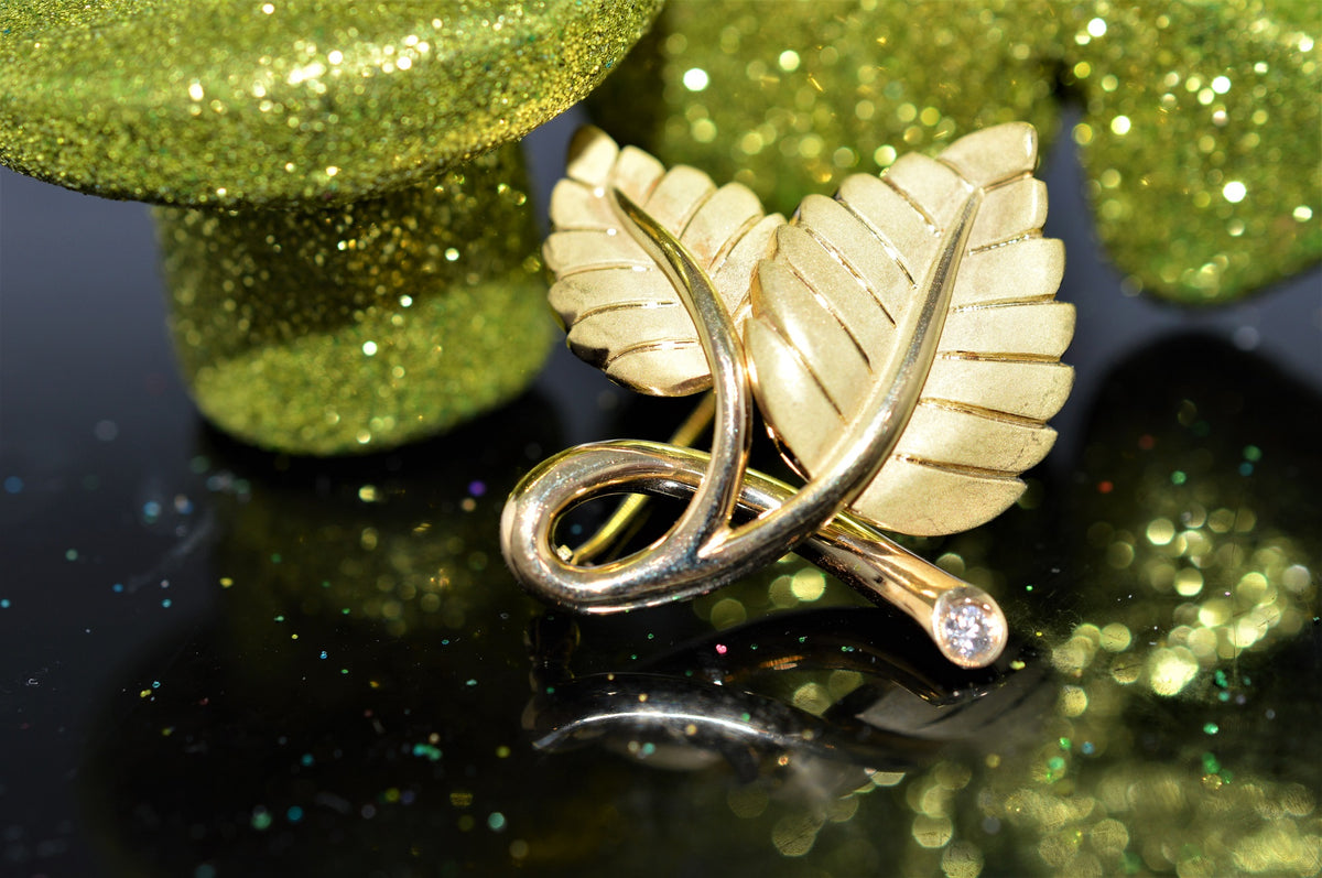 18K Yellow Gold Signed Tiffany And Co. 2 Leaf Brooch