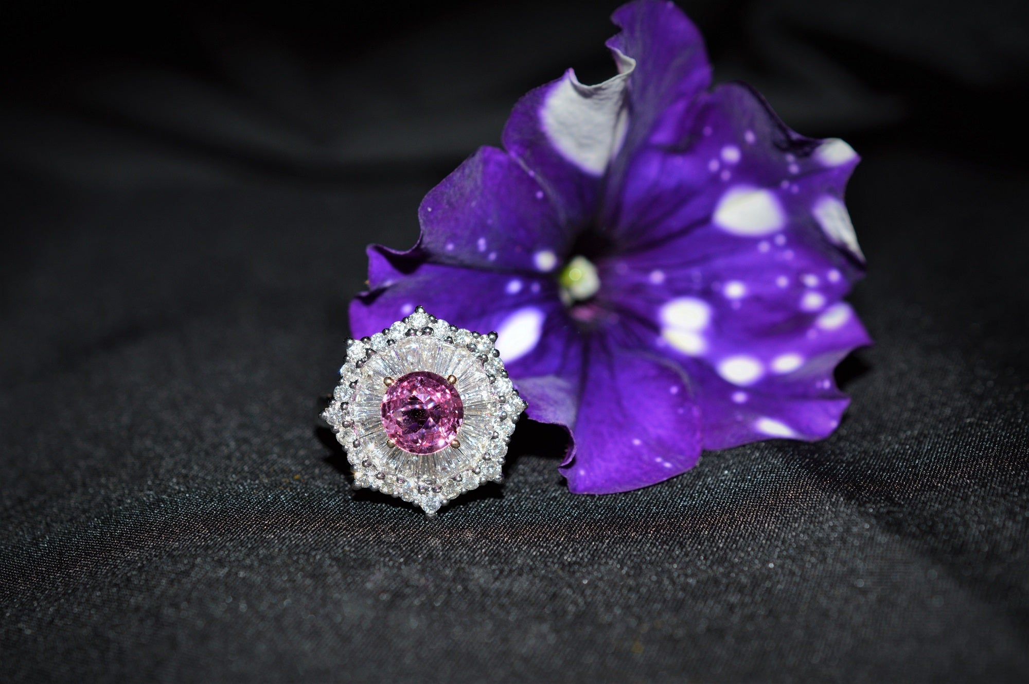 Louis Vuitton Diamond & Pink Sapphire Flower 18k White Gold Ring Louis  Vuitton