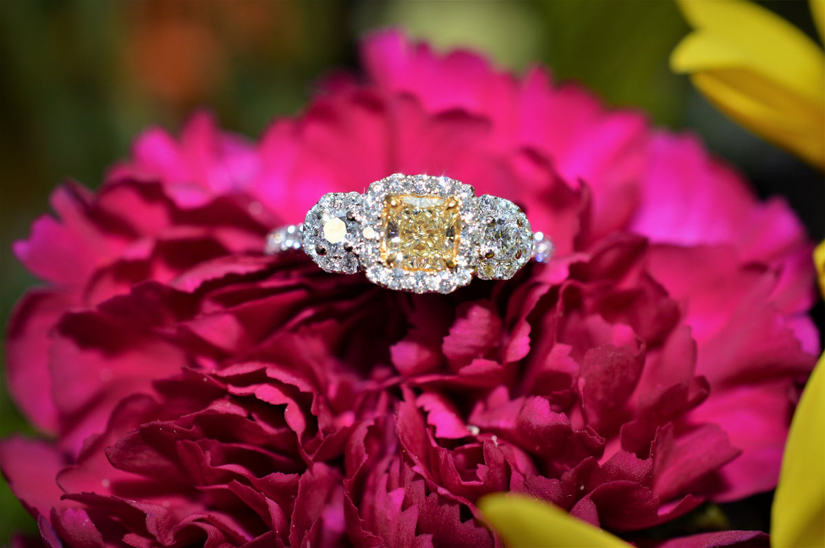 18K Princess Cut Natural Fancy Yellow Diamond Ring