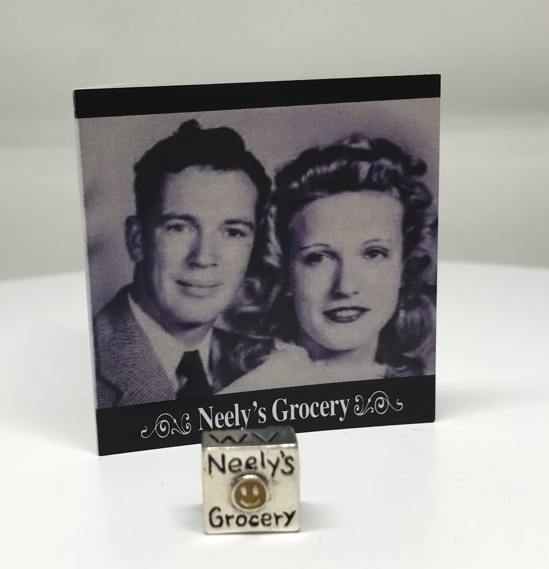 Neely's Grocery Bead-Howard's Exclusive-Howard's Diamond Center