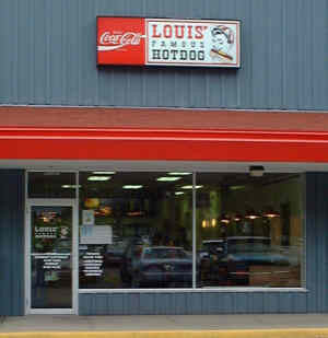 The Louis&#39; Famous Hot Dog Wheeling Bead-Howard&#39;s Exclusive-Howard&#39;s Diamond Center